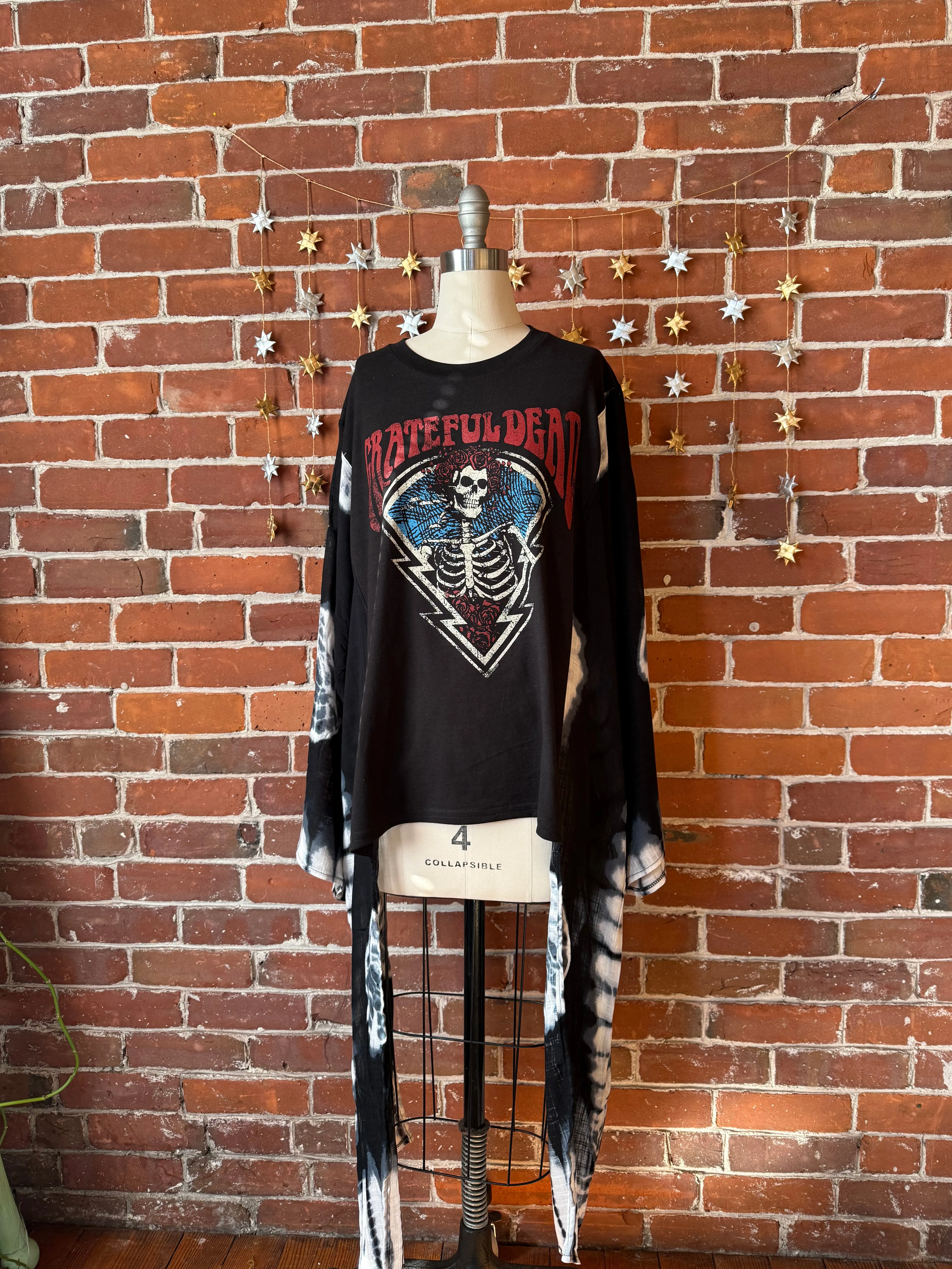 Grateful Dead Inspired Hybrid Tie Dye Hi Lo Top