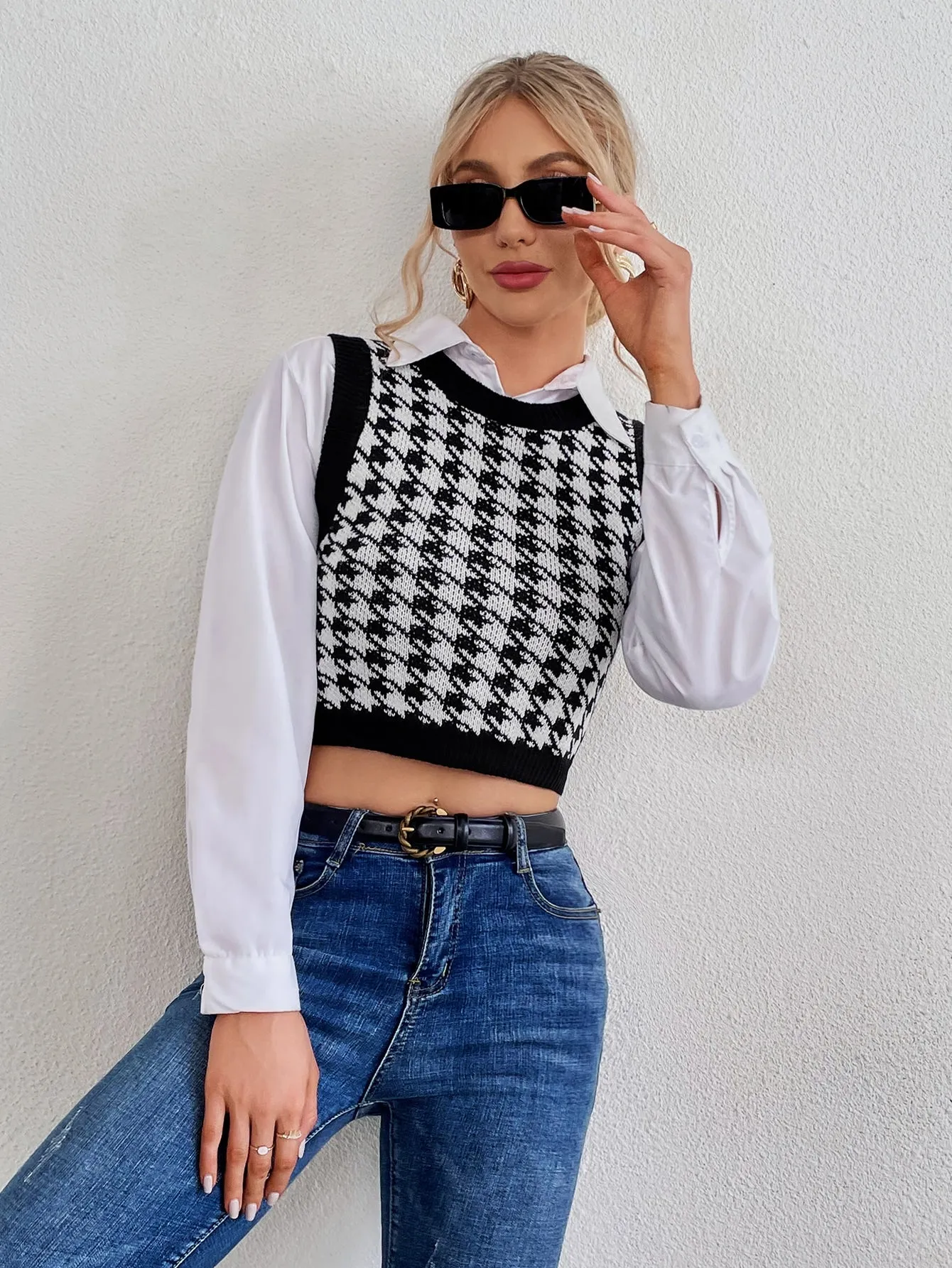 Houndstooth Pattern Sweater Vest Without Blouse