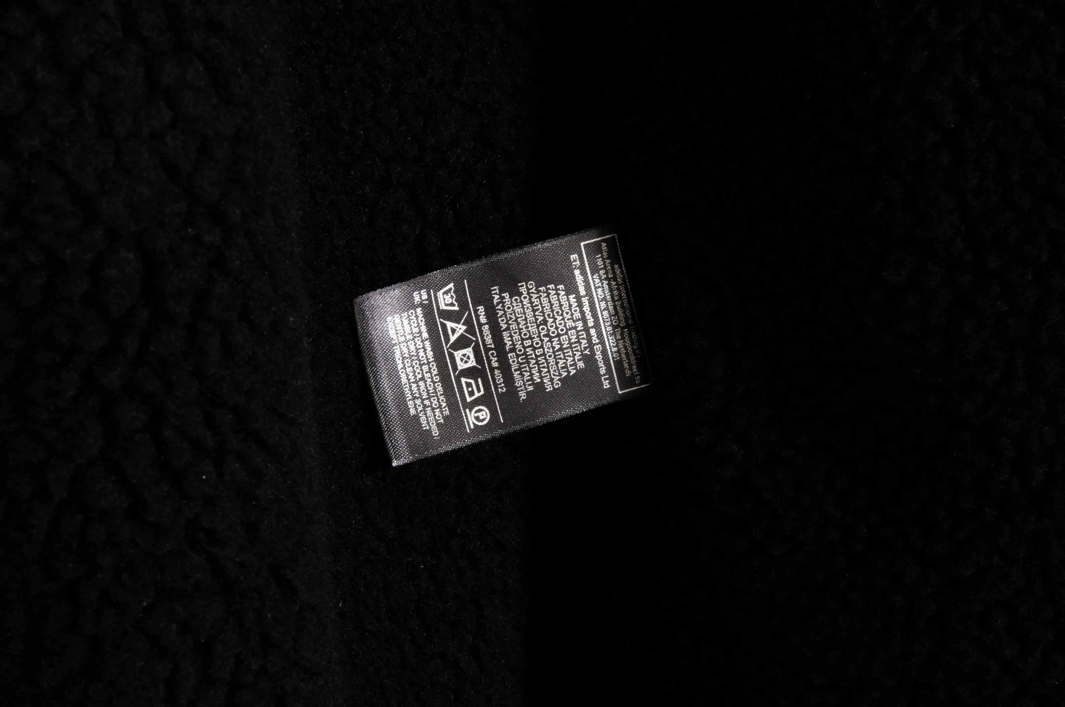 Season 1 Parka (Black)