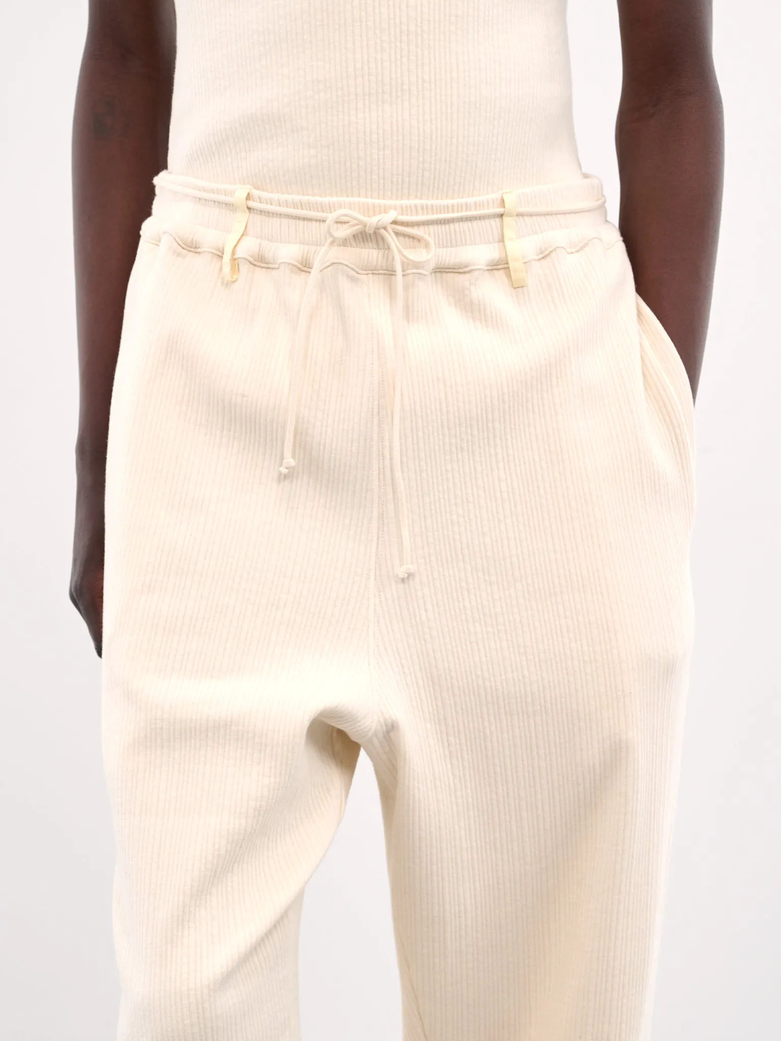 Seersucker Fleece Sweatpants (25E96MUJ16-004-IVORY)